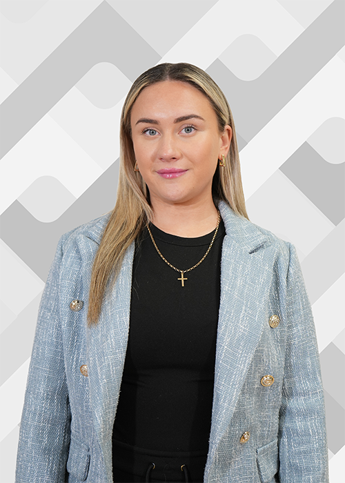 Faye Lane- Meet the team-LR