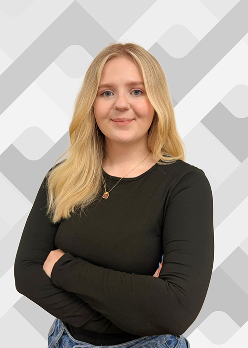 Sophie Richards- Meet the team-LR