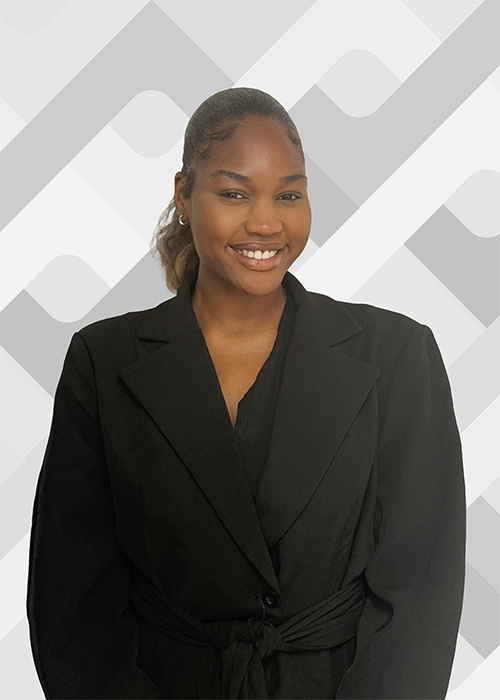 Zainab Oshua- Meet the team-LR-V2
