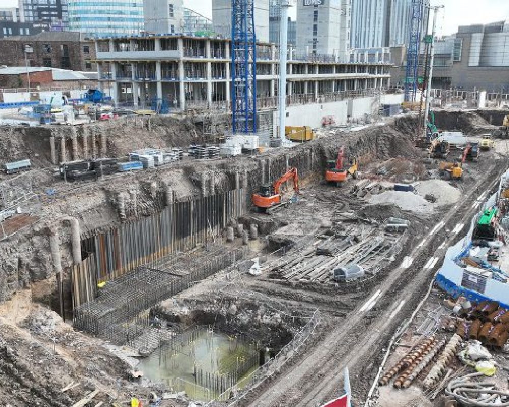 construction update whg april-01